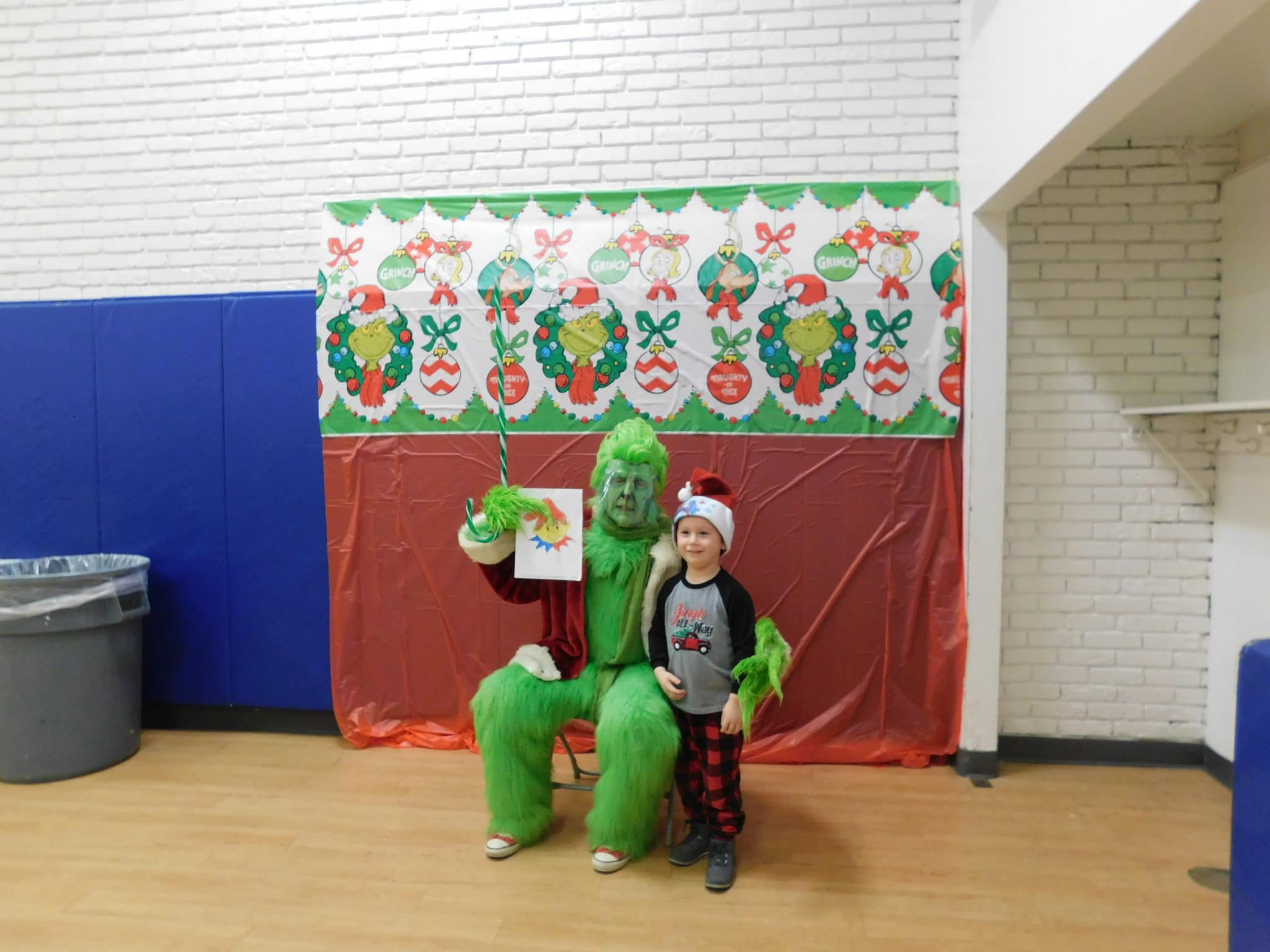 Pizza with the Grinch Album – Chicago Ridge Park District