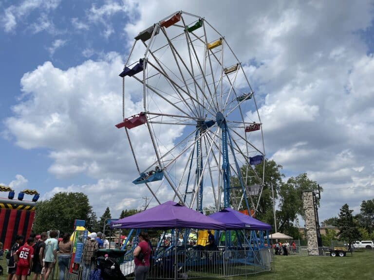 Click here for https://chicagoridgeparks.com/portfolio/slice-of-summer-2